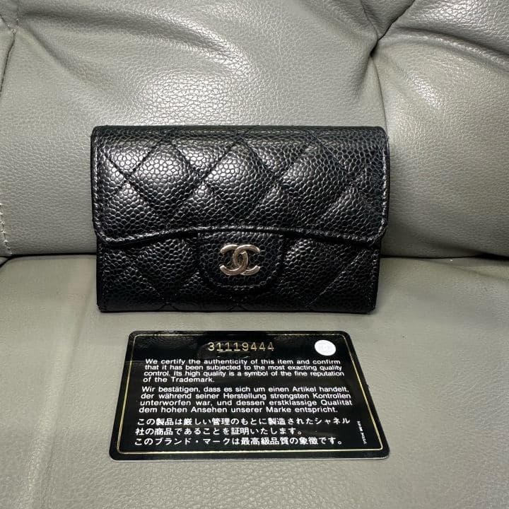 Chanel Short Wallet, Black / gold hardware, condition grade A