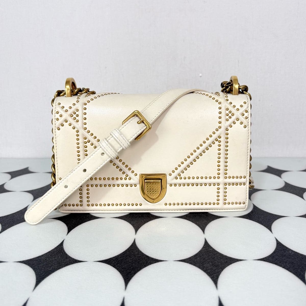 Dior Diorama Chain Bag, White, condition grade A