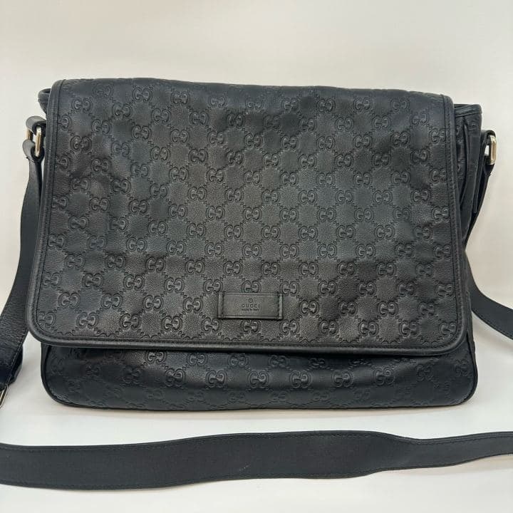 Gucci Crossbody Bag, Black, condition grade A