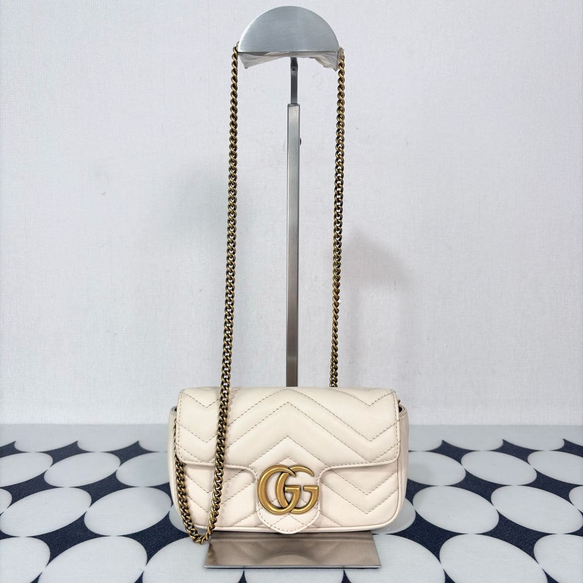 Gucci GG Marmont Mini Chain Bag, , condition grade A