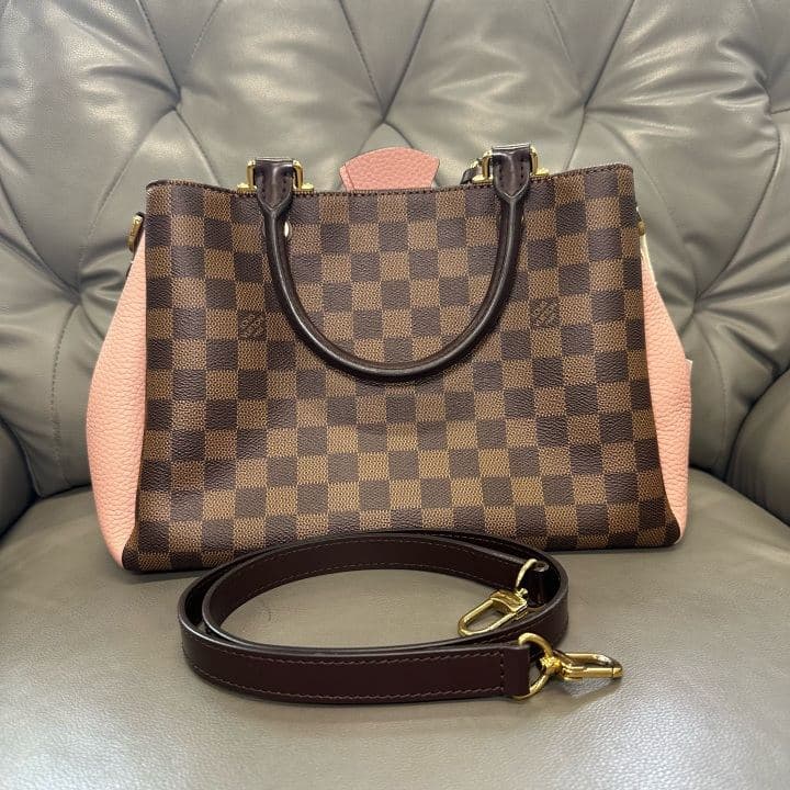 Louis Vuitton Brittany, Brown / Pink, condition grade A