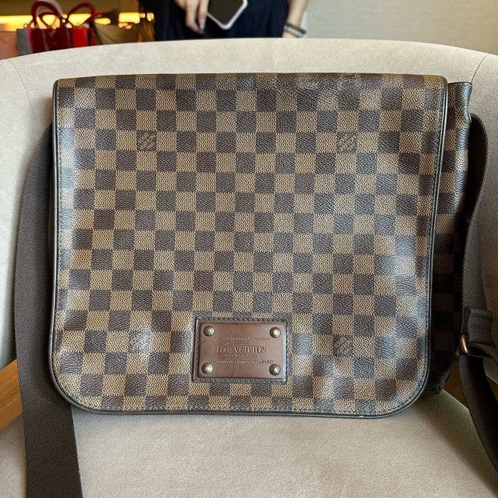 Louis Vuitton Damier Ebène Briefcase, Brown, condition grade A