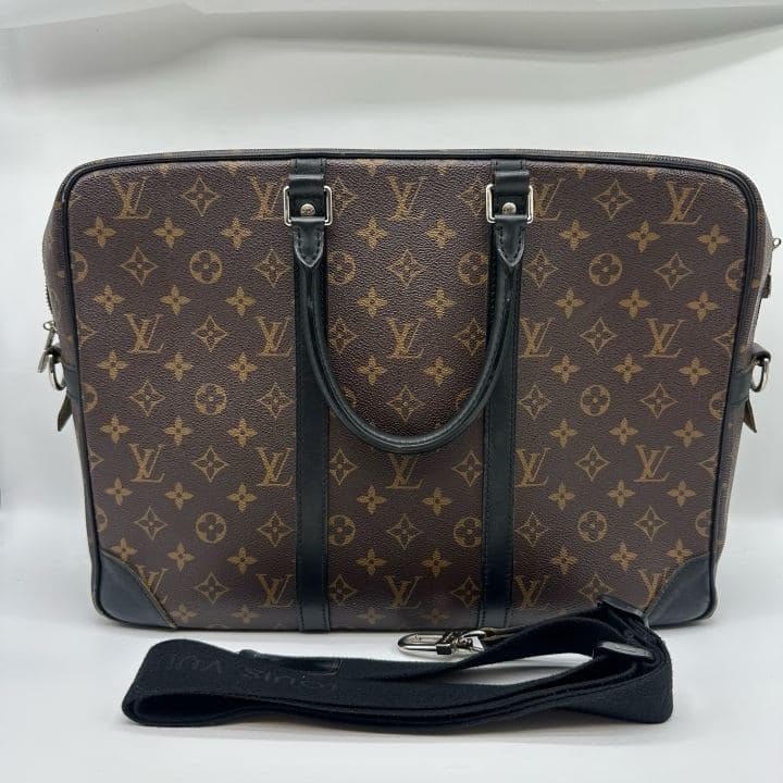 Louis Vuitton Monogram Briefcase, Brown, condition grade A