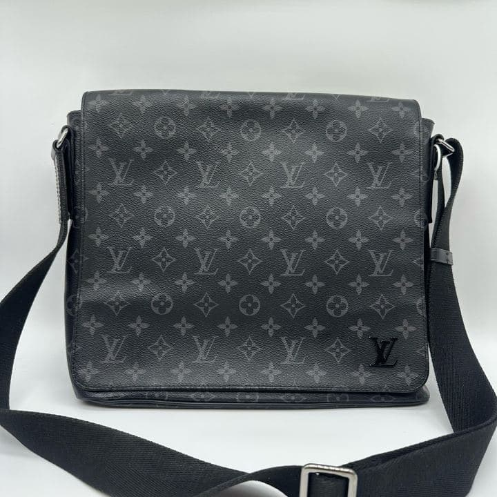 Louis Vuitton Monogram Messenger Bag, Black, condition grade A