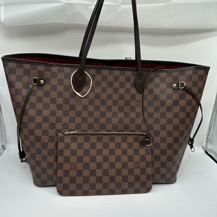 Louis Vuitton Neverfull GM, Brown, condition grade A
