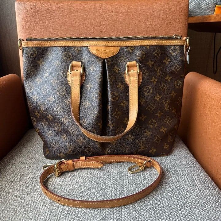 Louis Vuitton Palermo, Brown, condition grade A
