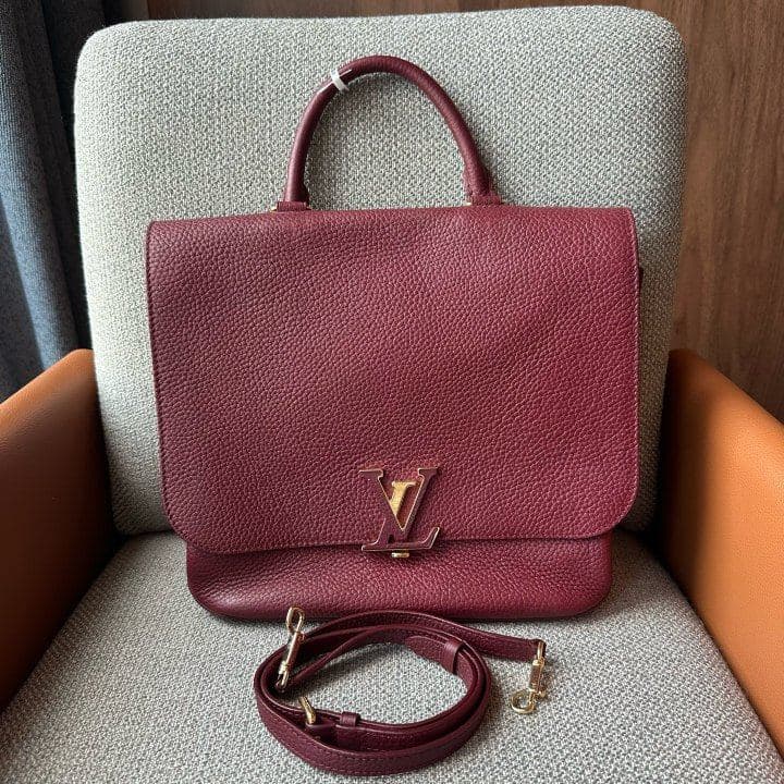 Louis Vuitton Crossbody Bag, Red, condition grade A