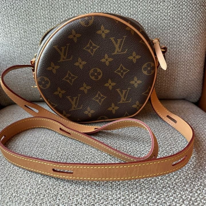 Louis Vuitton Boîte Chapeau Souple PM, Brown, condition grade A