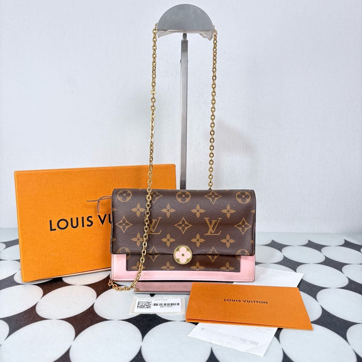 Louis Vuitton Monogram Chain Crossbody (flower detail), Brown / Pink, condition grade A