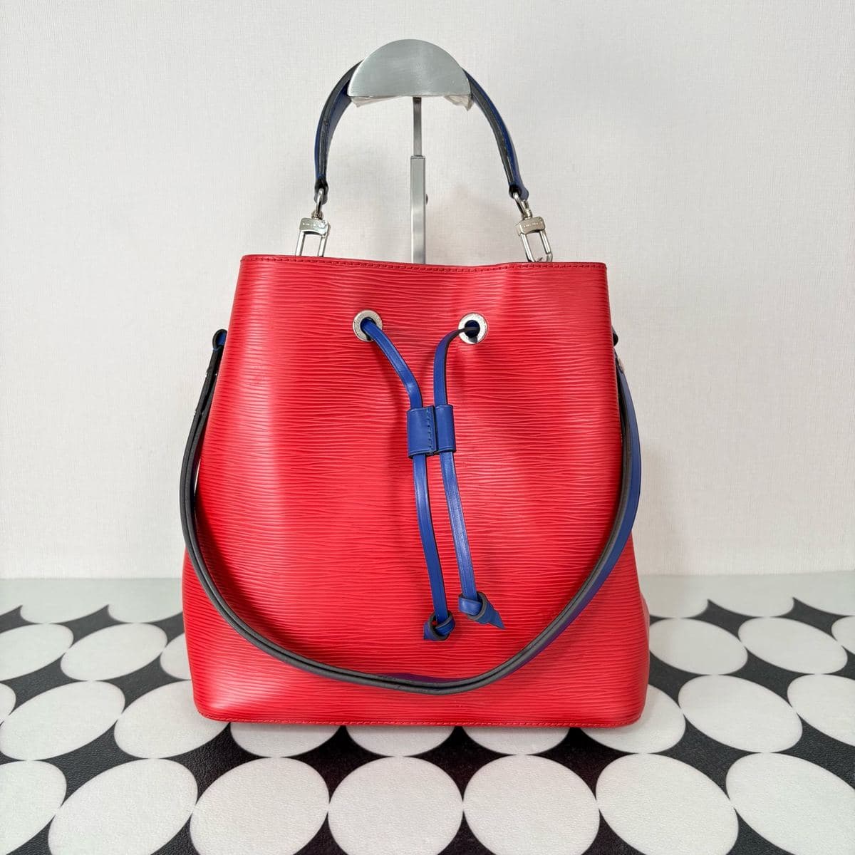 Louis Vuitton Epi Bucket Bag, Red, condition grade A