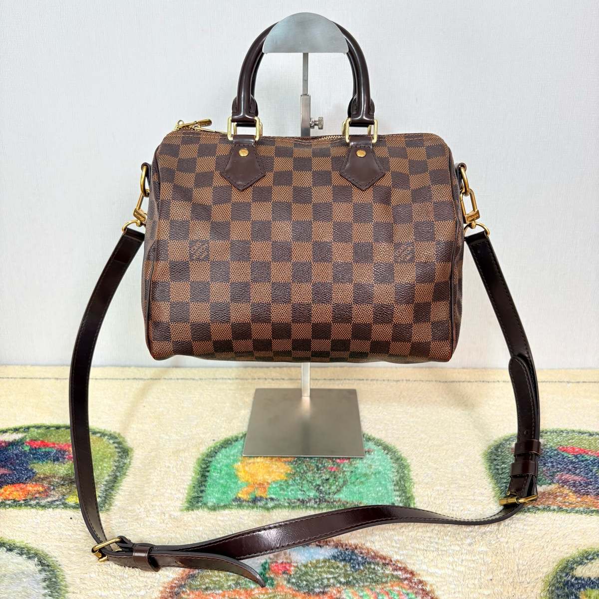 Louis Vuitton Speedy 25, , condition grade A