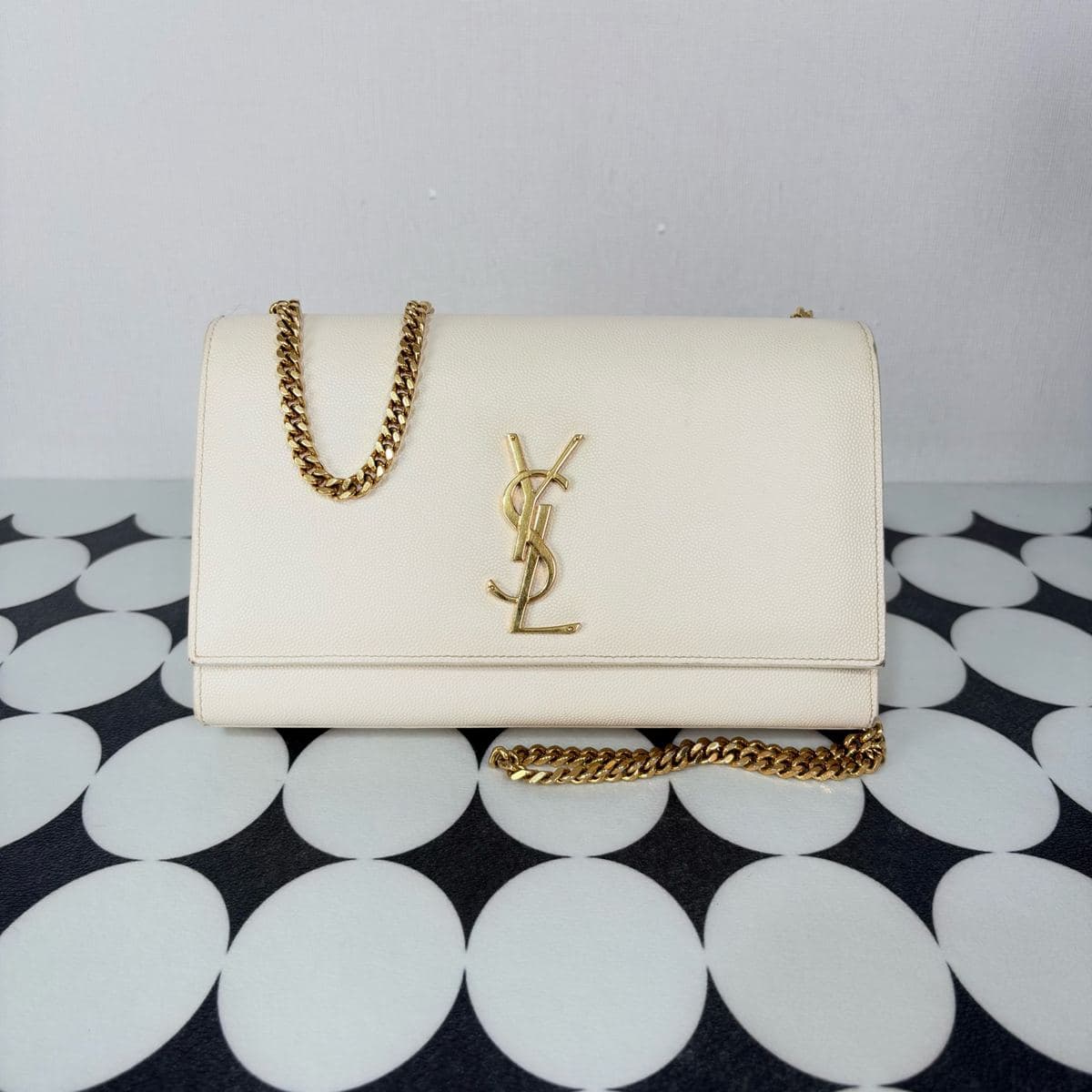 Saint Laurent Kate, White, condition grade A