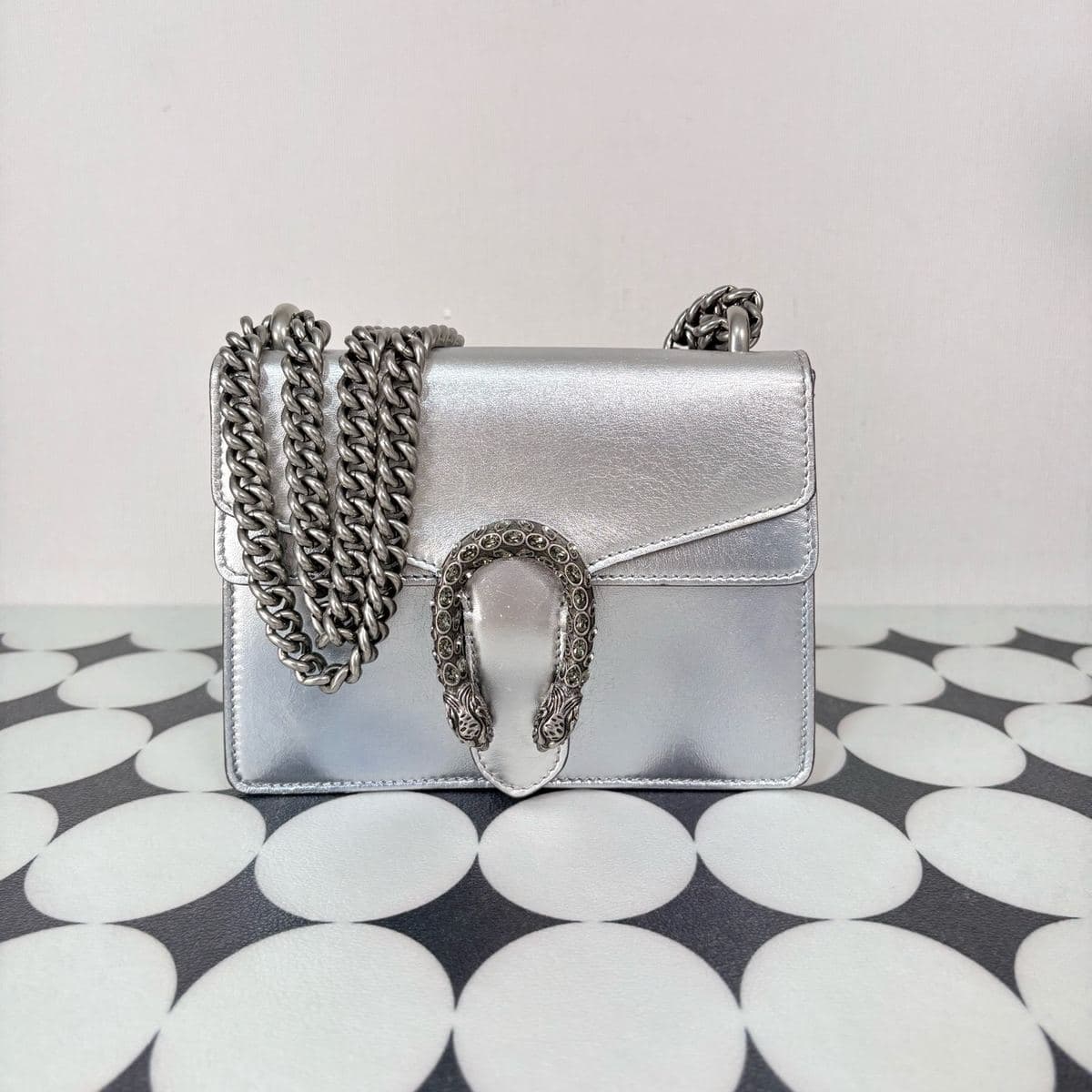 Gucci Dionysus Small Chain Bag, Moonlight silver, condition grade A